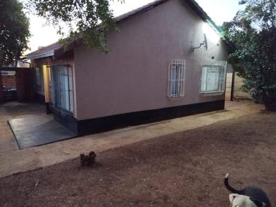 House For Rent in Ennerdale Ext 5, Johannesburg